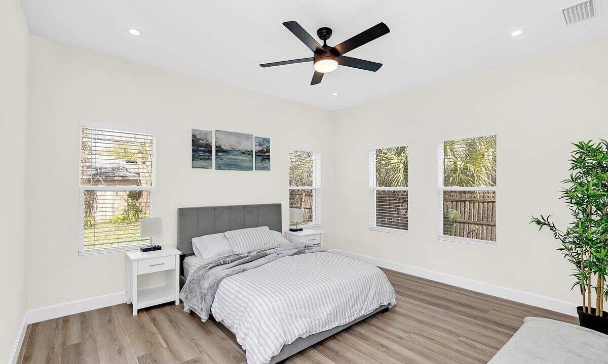 Photo of Others in College Park