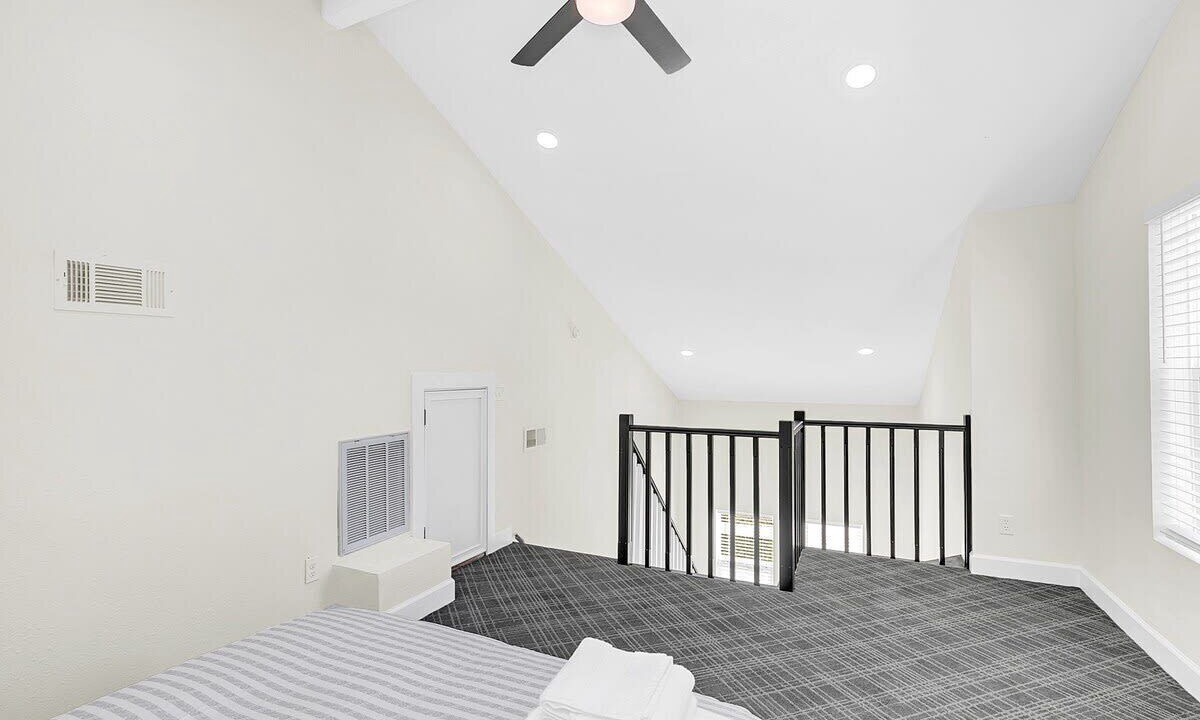 Photo of Others in College Park