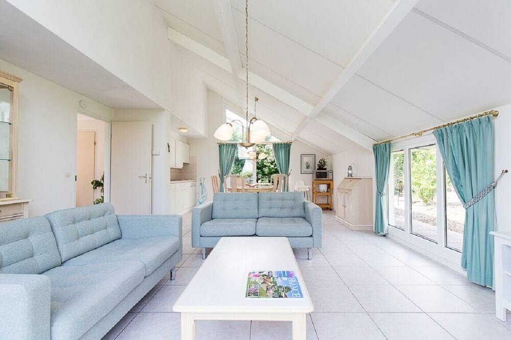 Photo of Livingroom in Daumazan-sur-Arize