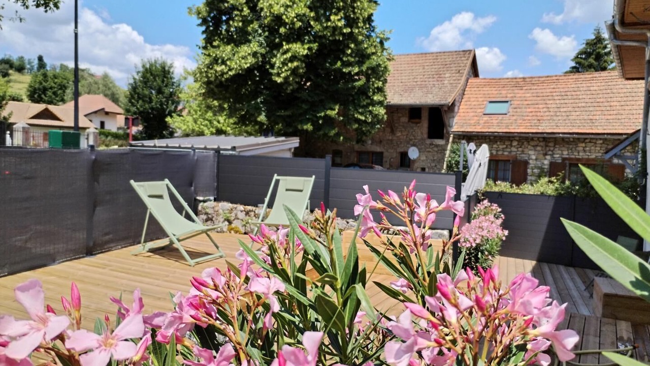 Photo of Outdoor in Saint-Pierre-de-Curtille