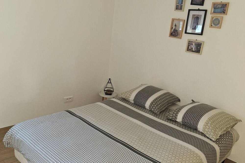 Photo of Bedroom in Tremblay-en-France