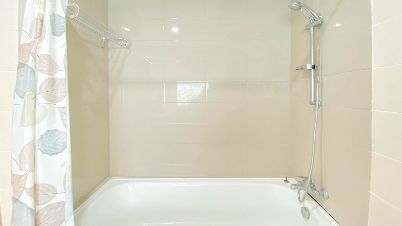 Photo of Bathroom in Ragunan