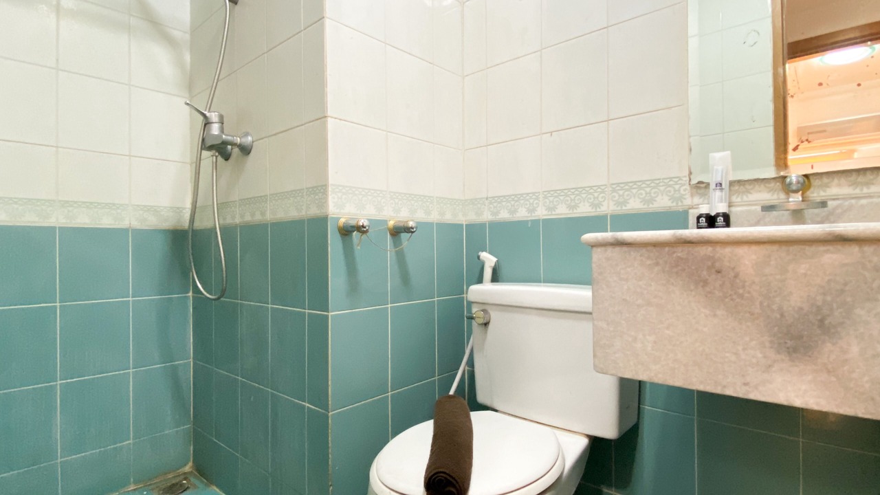 Photo of Bathroom in Lebak Bulus