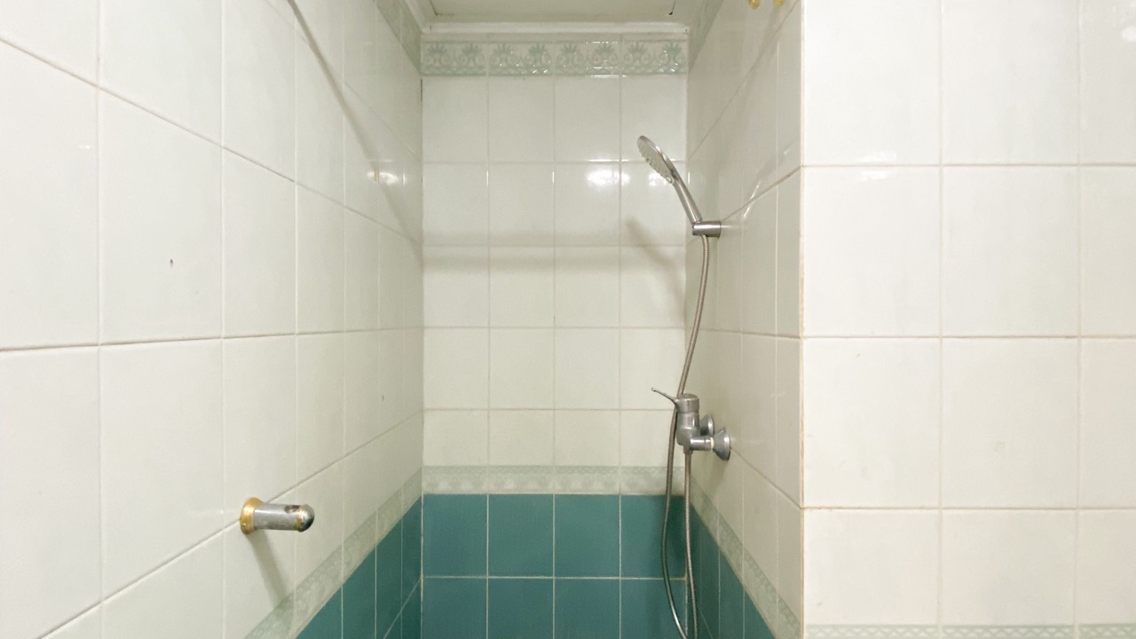 Photo of Bathroom in Lebak Bulus