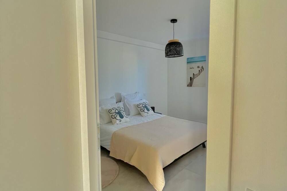 Photo of Bedroom in Lunel-Viel