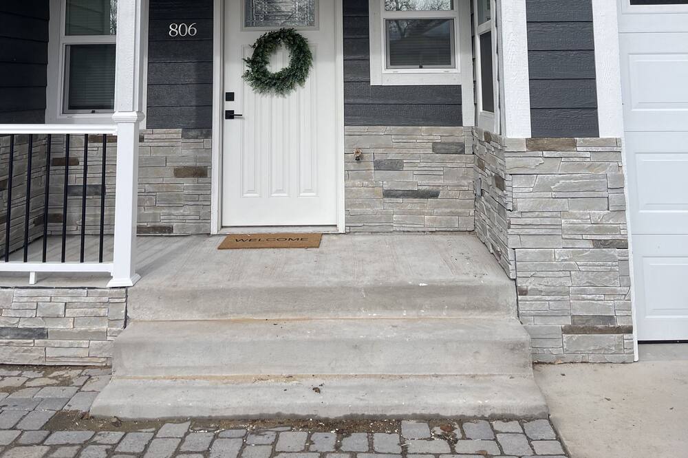 Photo of Others in Lander