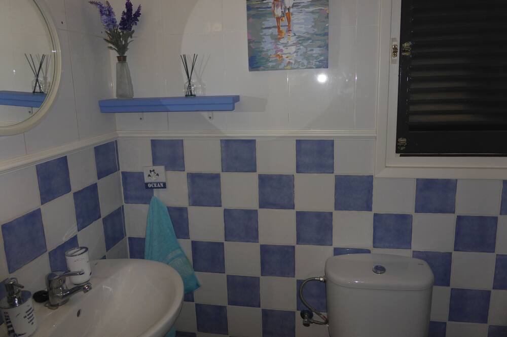 Photo of Bathroom in Miami Platja