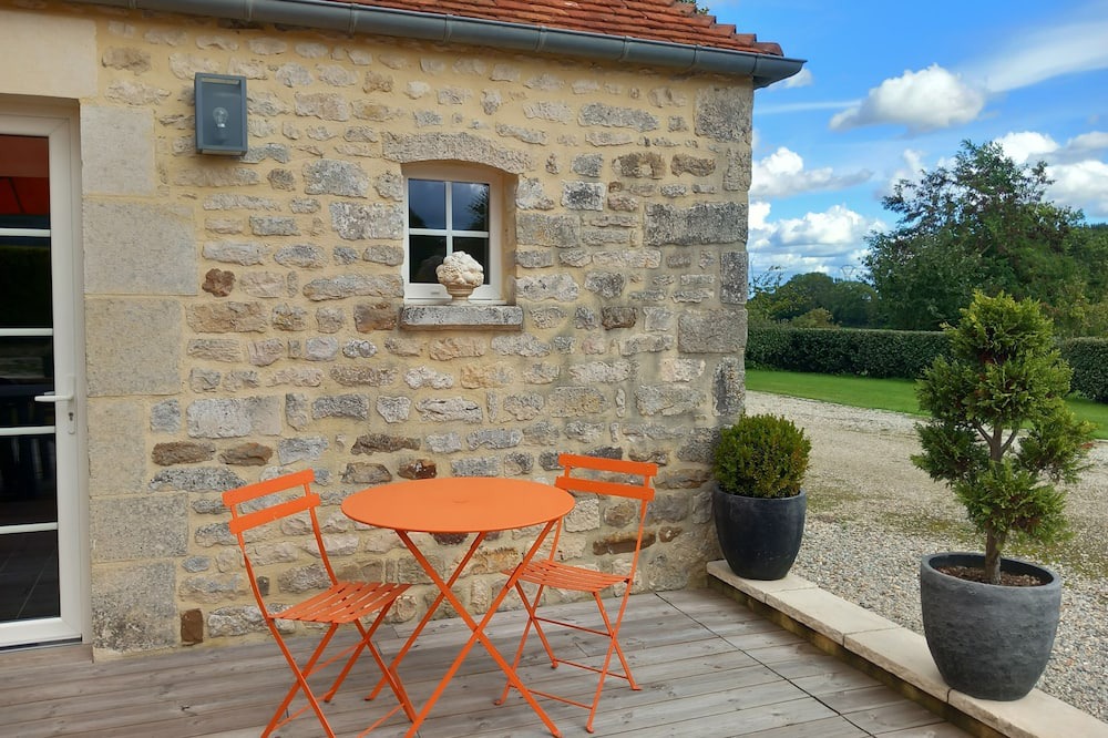 Photo of Outdoor in Joue-du-Plain