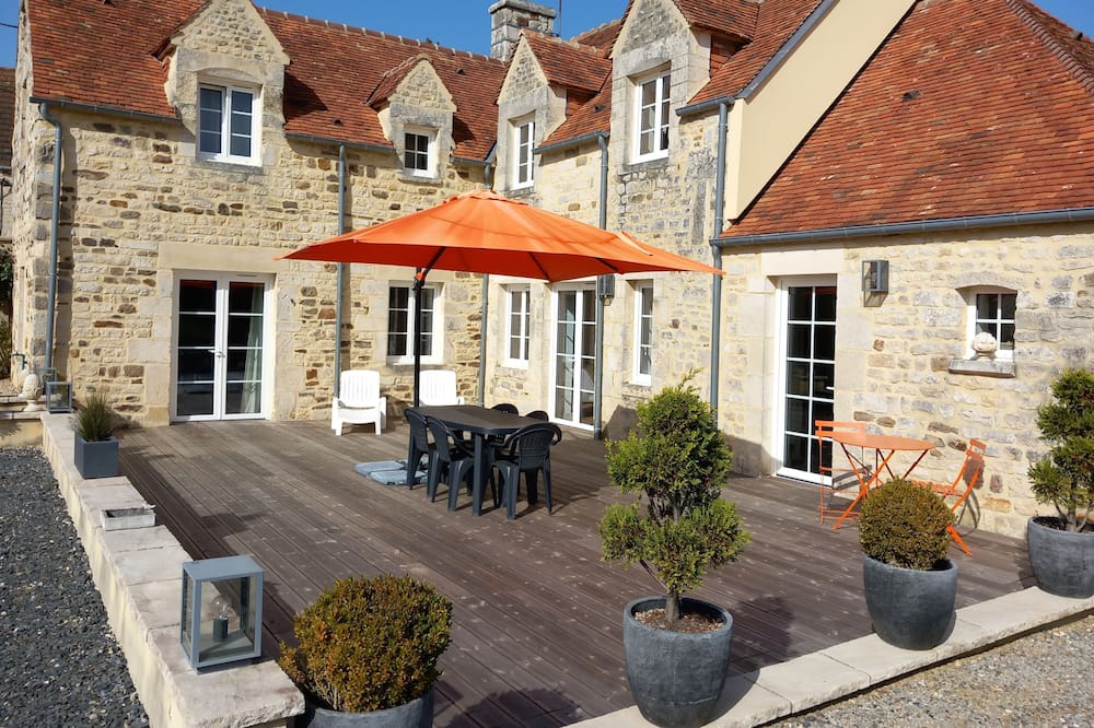 Photo of Patio Balcony in Joue-du-Plain