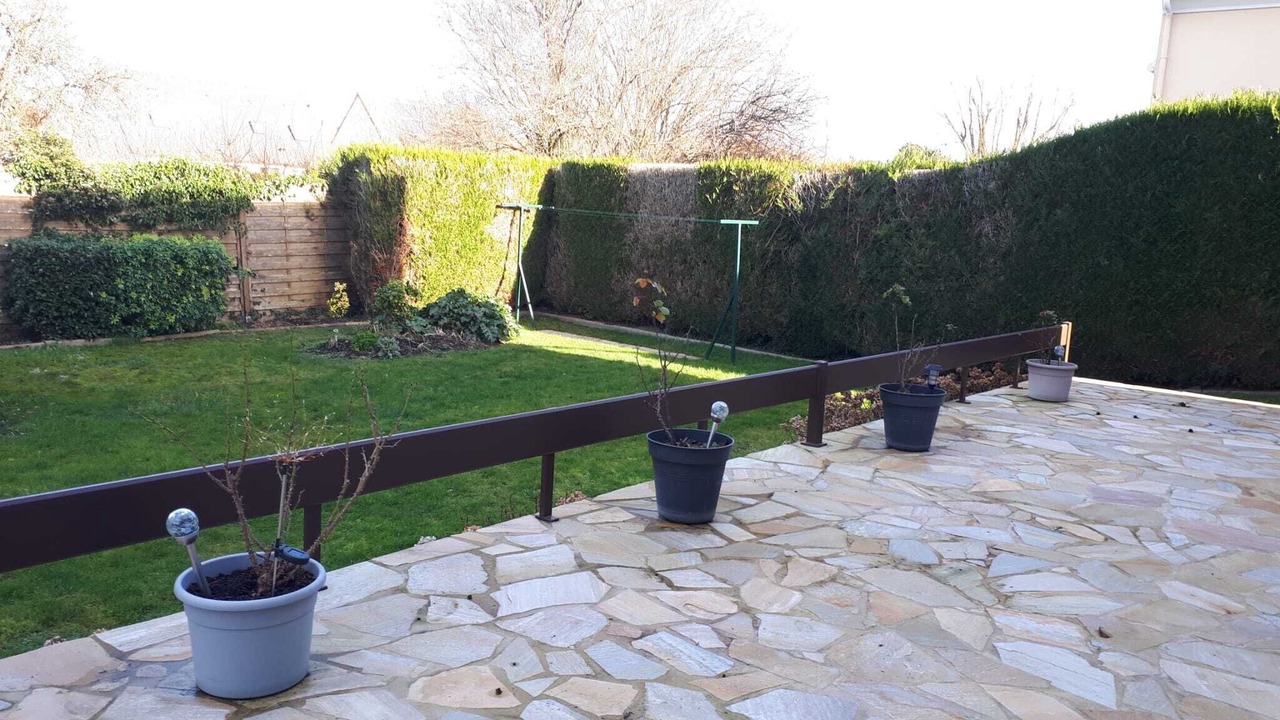 Photo of Patio Balcony in Maurepas