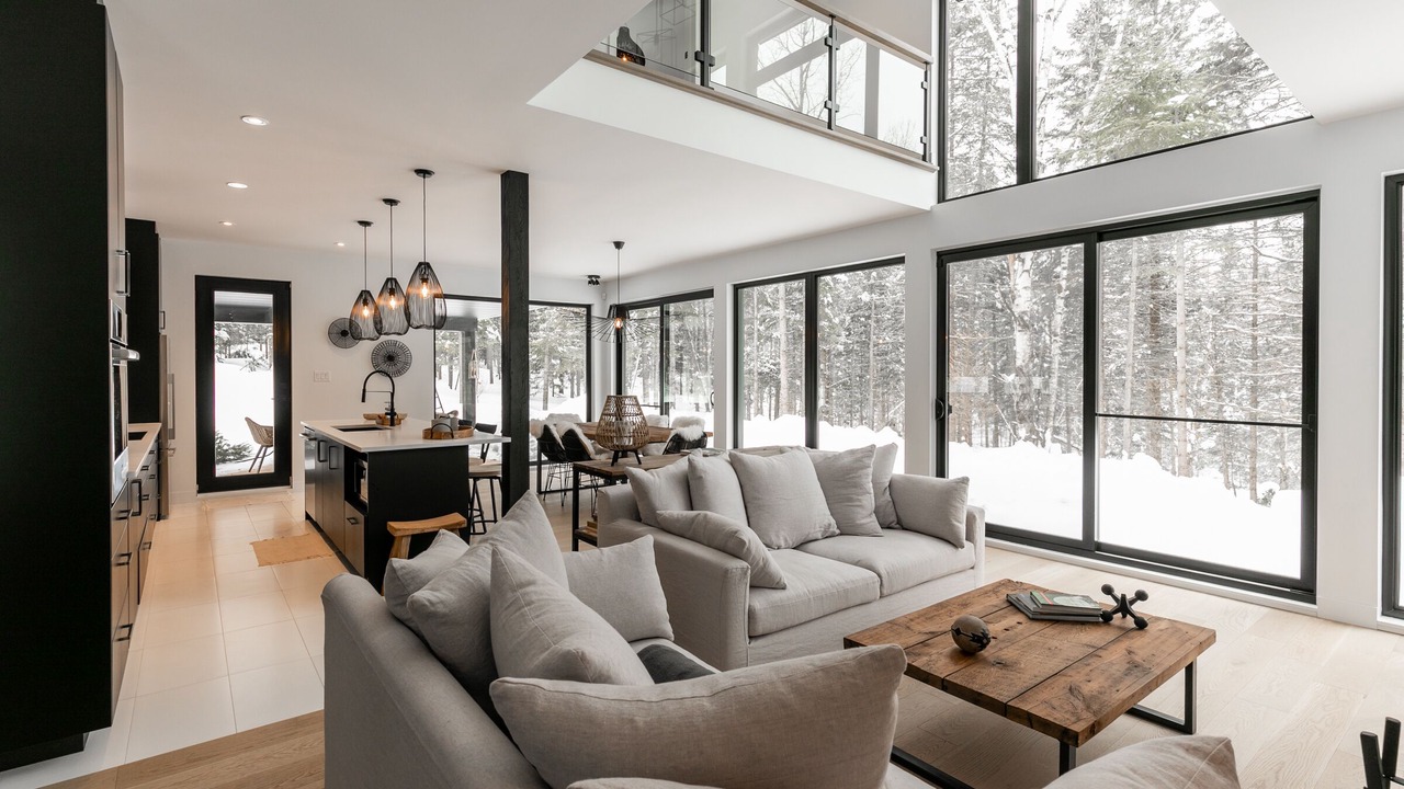 Photo of Livingroom in Morin Heights