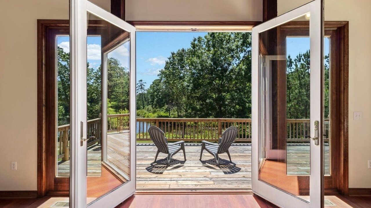 Photo of Patio Balcony in Wicomico Church