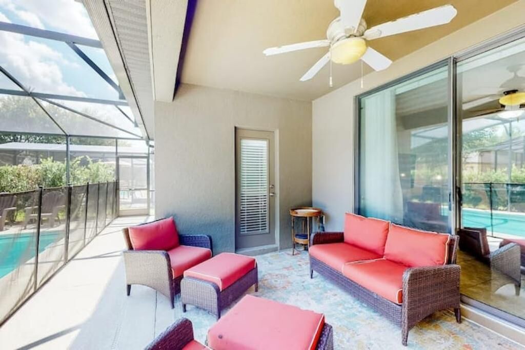 Photo of Patio Balcony in Thousand Oaks