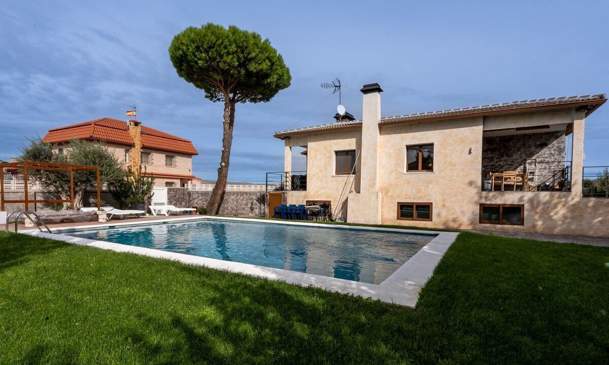 Photo of Outdoor in Camarma De Esteruelas