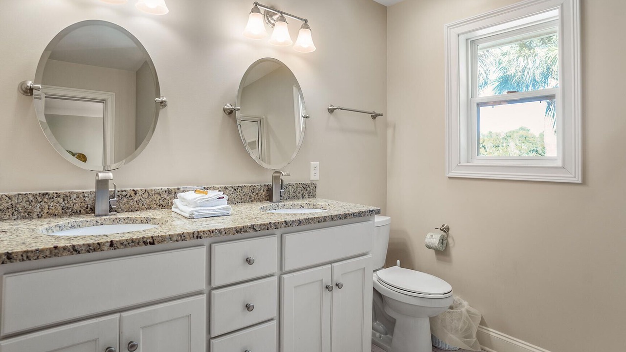 Photo of Bathroom in Blue Heron Lake