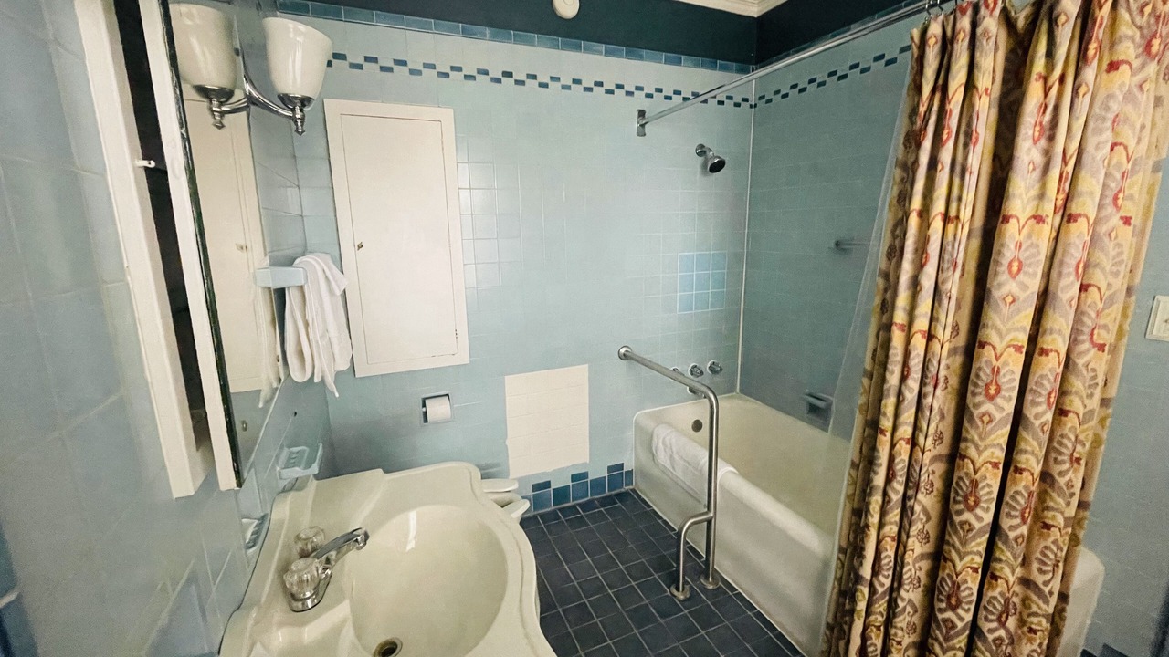 Photo of Bathroom in Clemmons