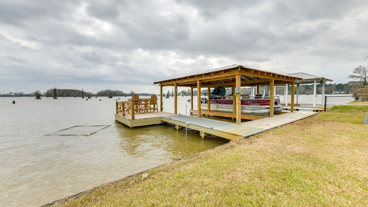 Photo of Others in Cobb