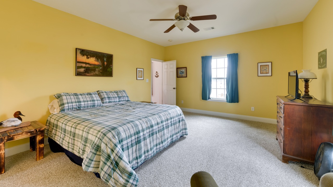 Photo of Others in Cobb