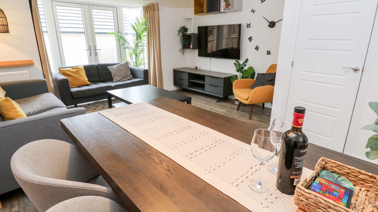 Photo of Others in Mabe