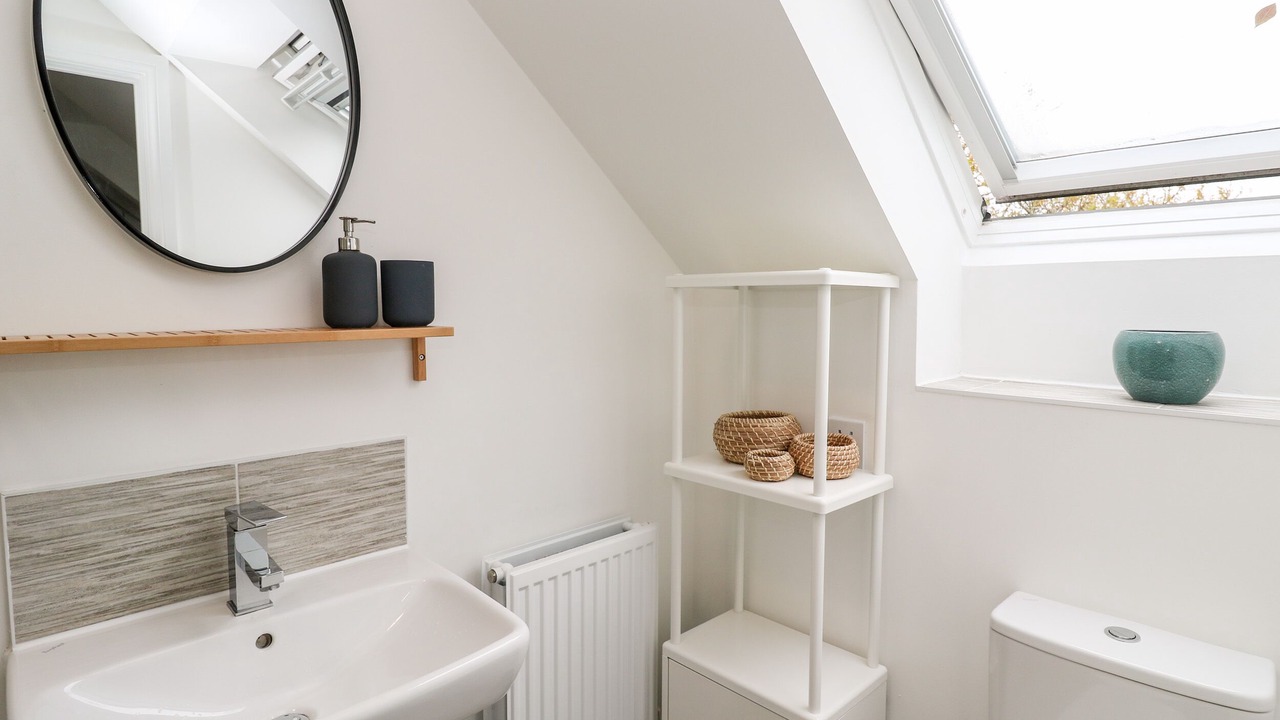 Photo of Others in Mabe