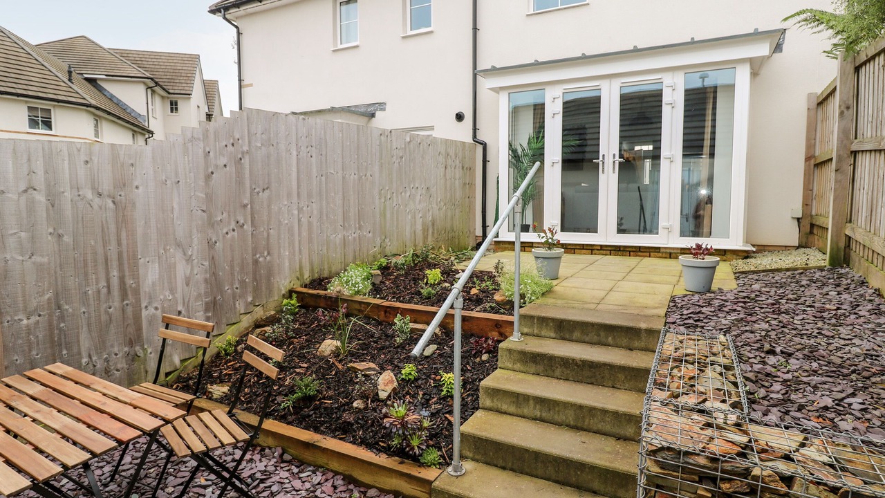 Photo of Outdoor in Mabe