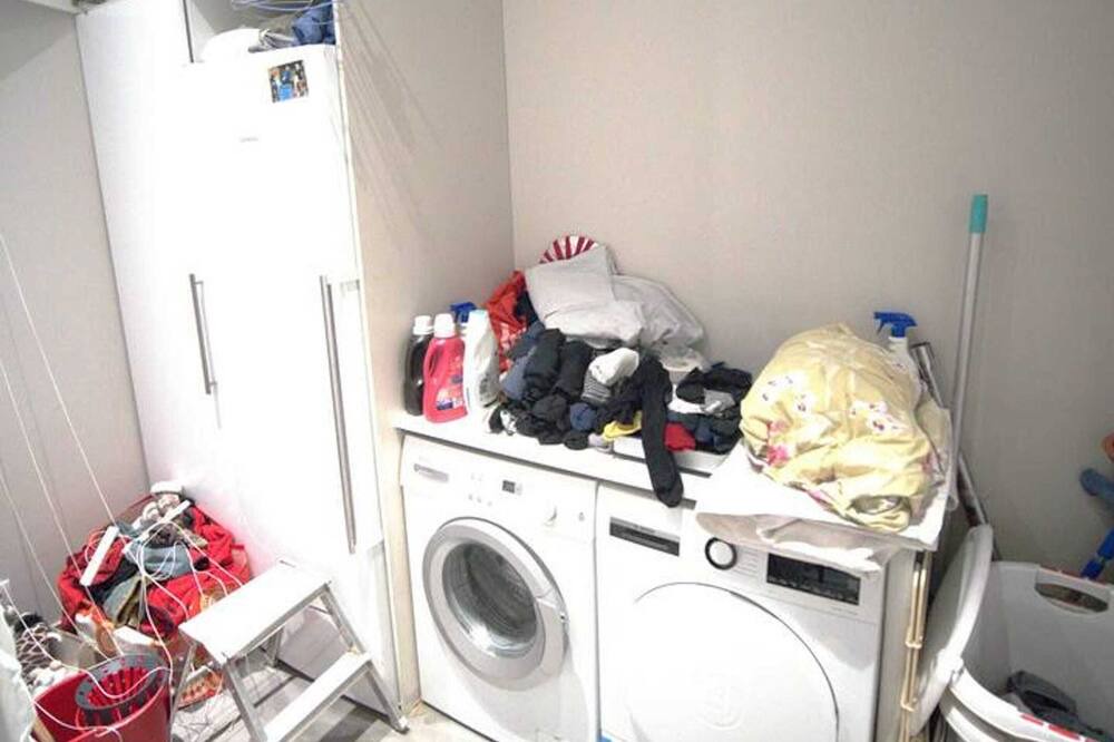 Photo of Others in Neuilly-sur-Seine