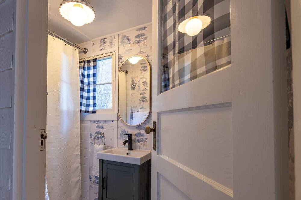 Photo of Others in Greenbank