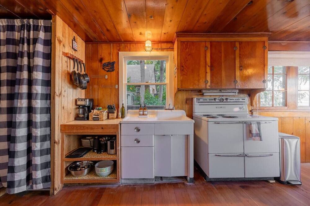 Photo of Kitchen in Greenbank