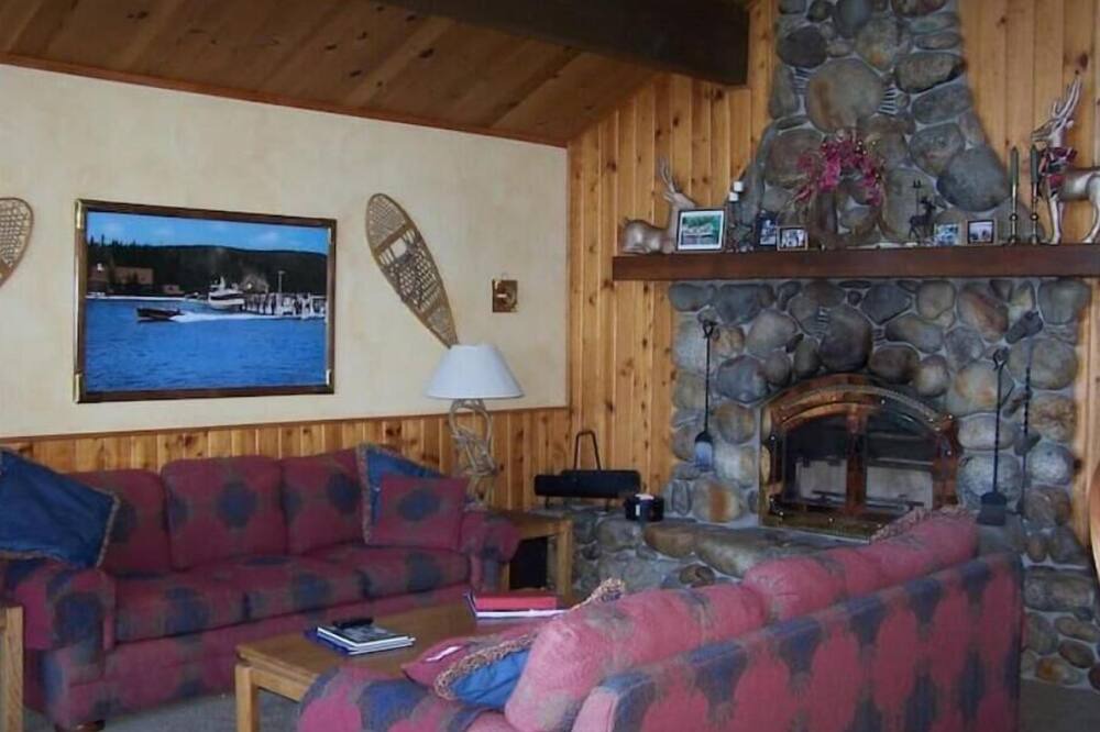 Photo of Livingroom in Tahoe City