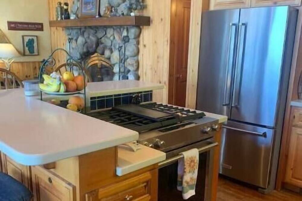 Photo of Kitchen in Tahoe City