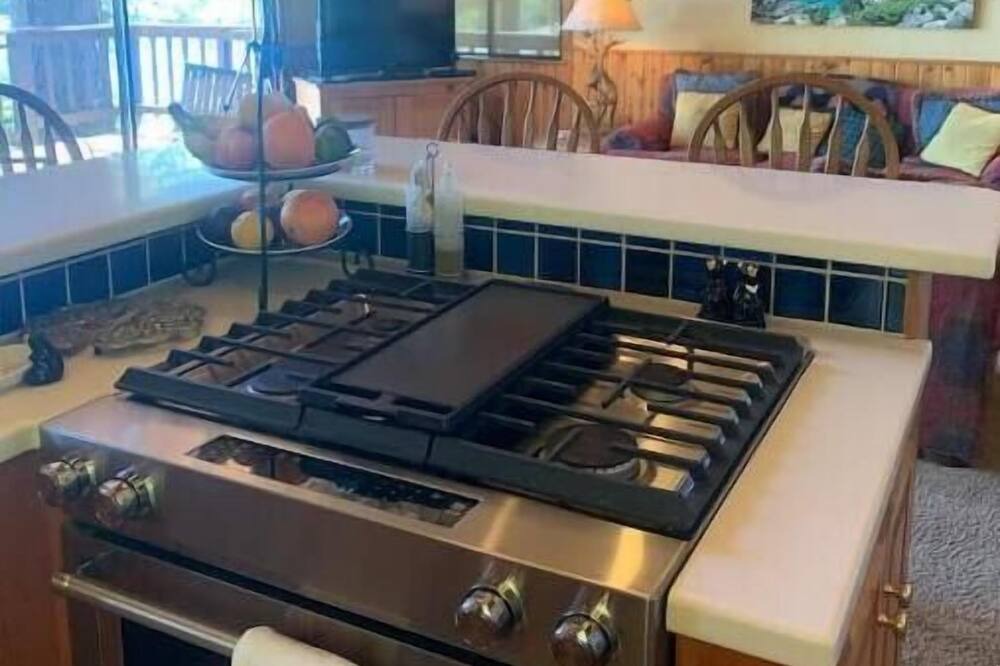Photo of Kitchen in Tahoe City