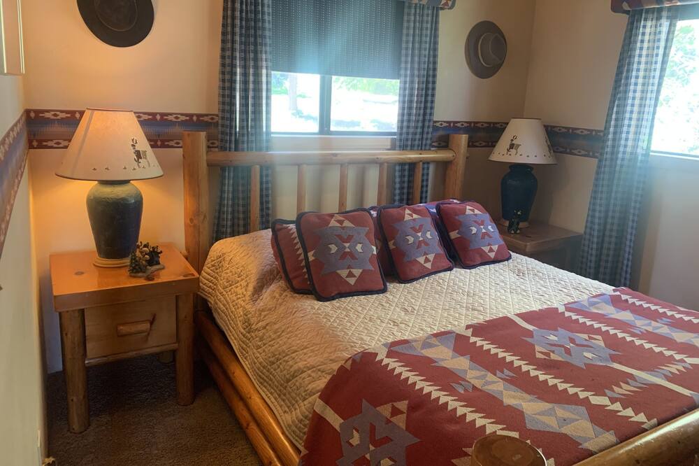 Photo of Bedroom in Tahoe City