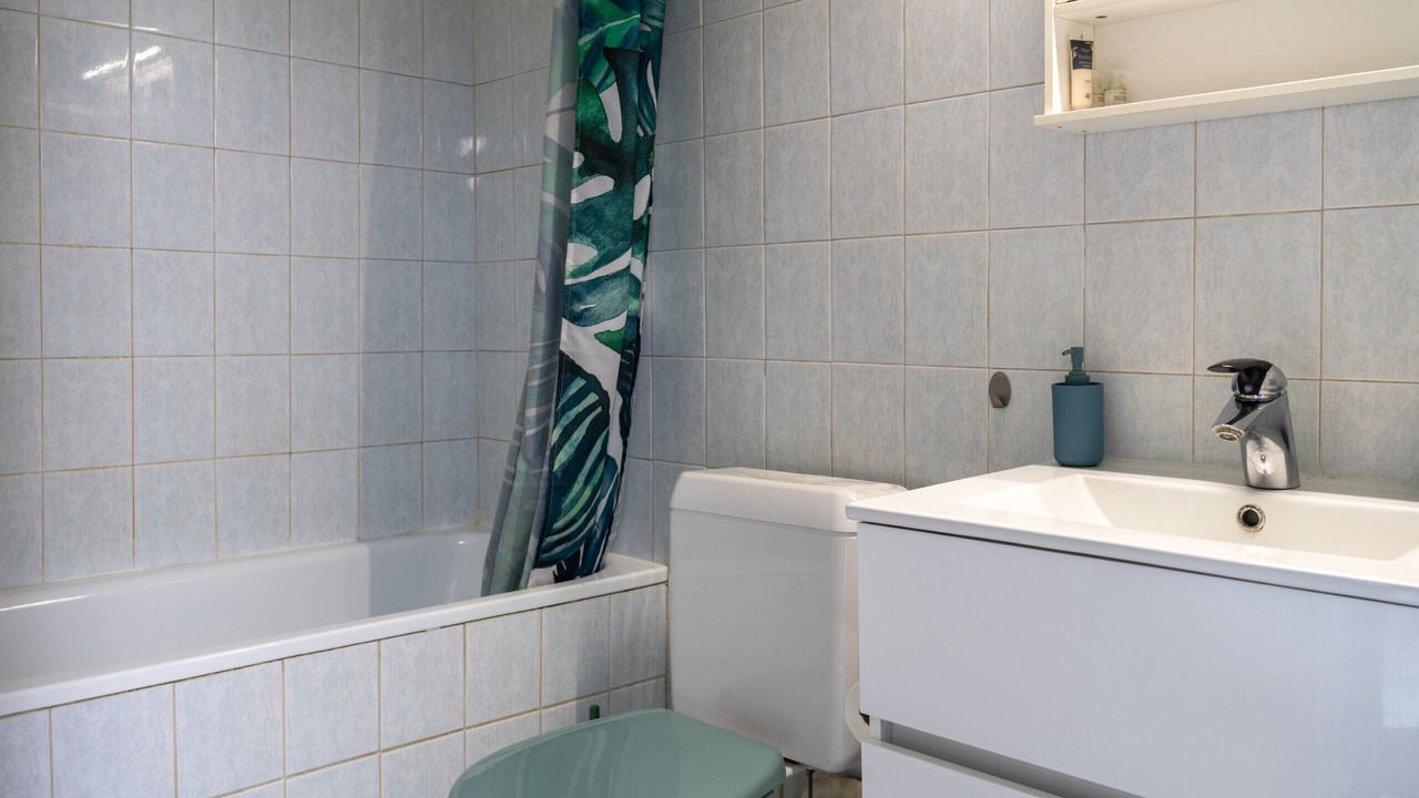 Photo of Others in 2nd Arrondissement