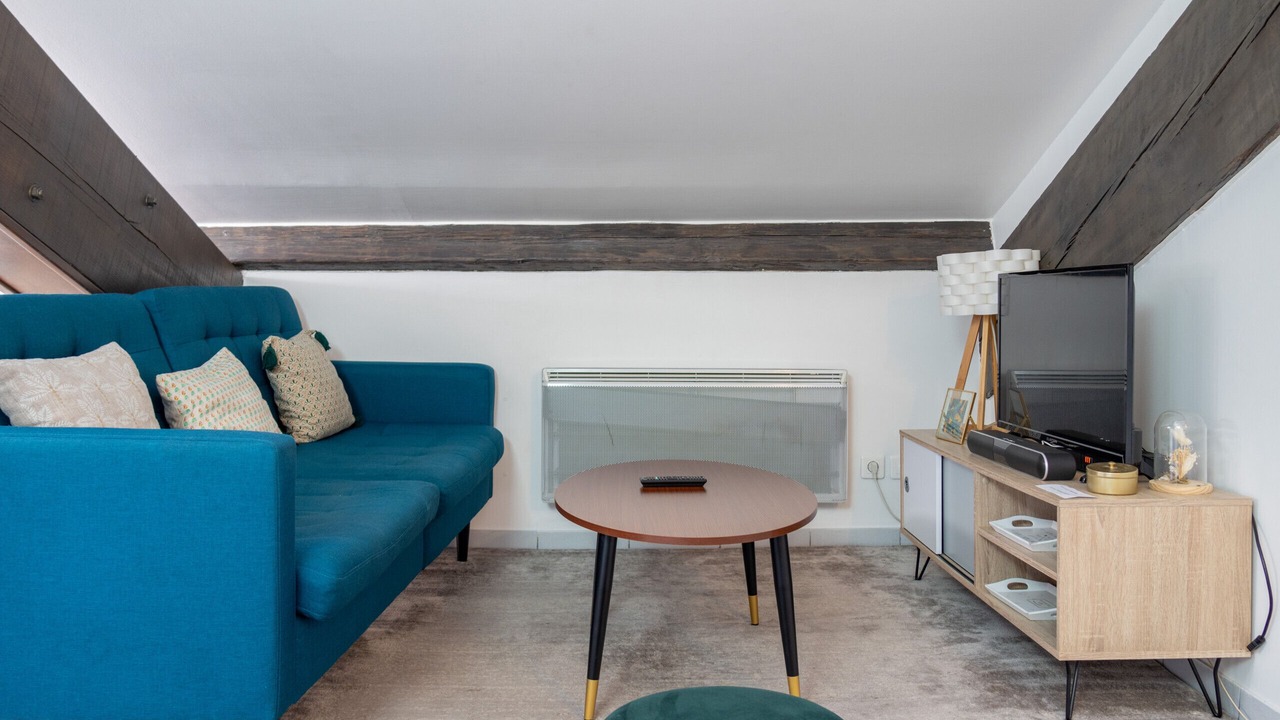 Photo of Livingroom in 2nd Arrondissement