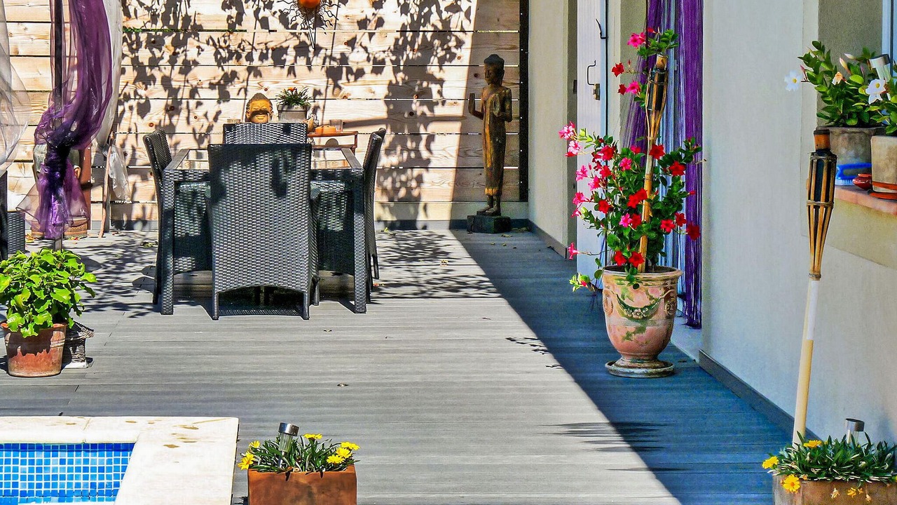 Photo of Outdoor in Tavel
