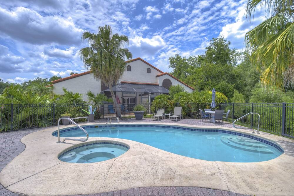 Photo of Outdoor in Saddlebrook