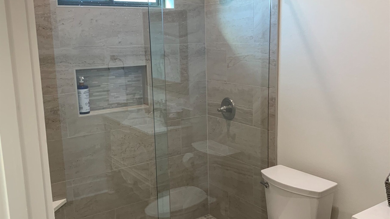 Photo of Bathroom in Carmine