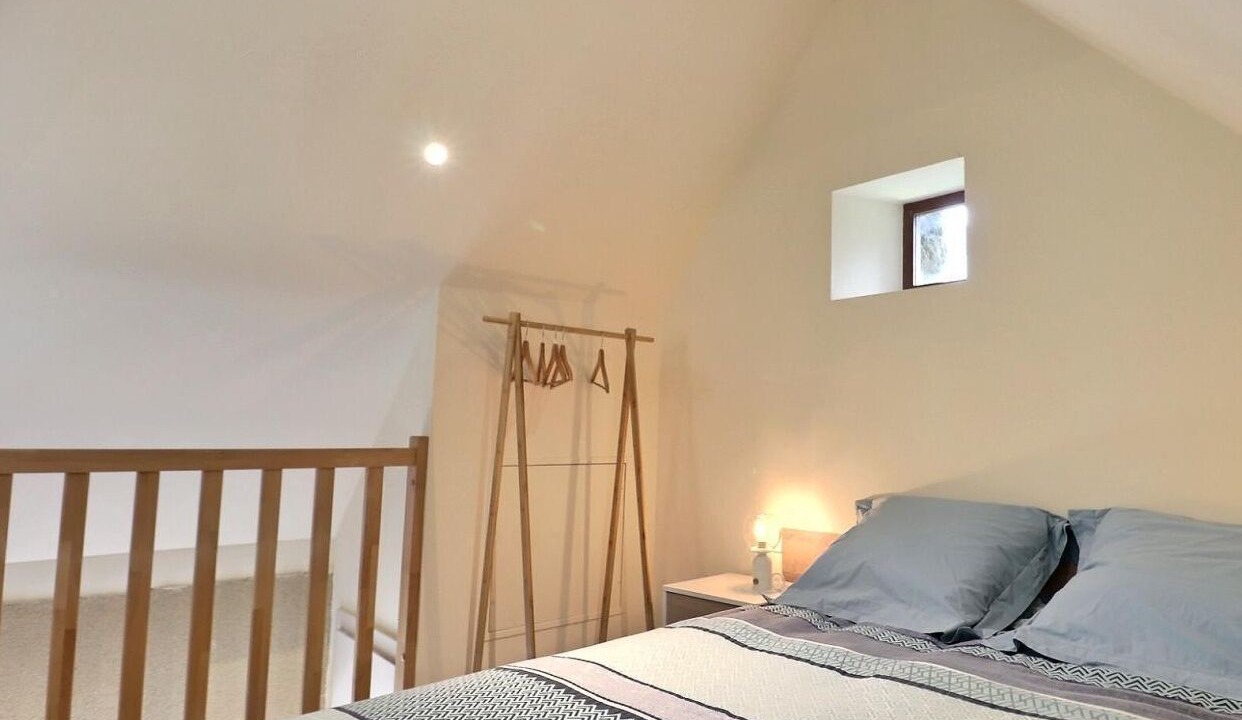 Photo of Others in Cogles