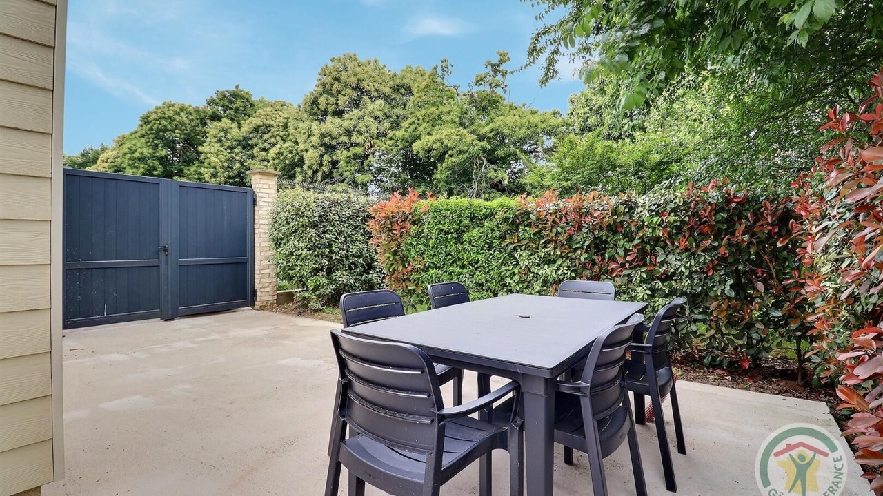 Photo of Outdoor in Cogles