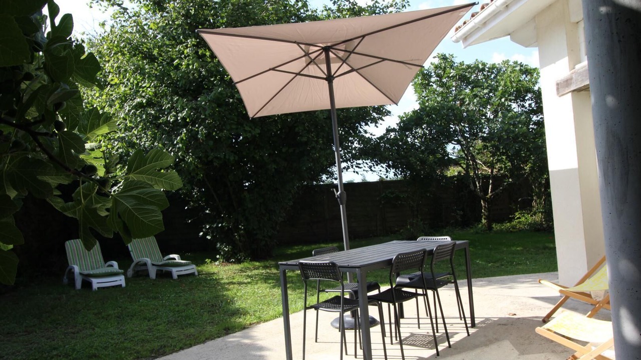 Photo of Outdoor in Avensan