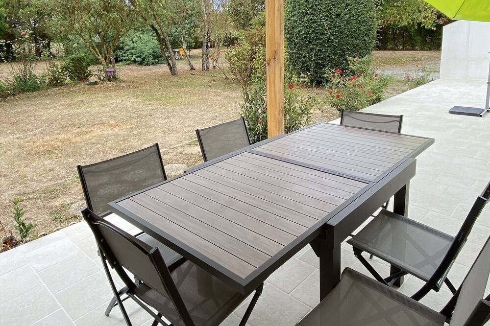 Photo of Outdoor in Corsept
