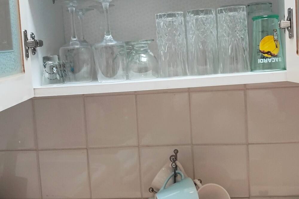 Photo of Kitchen in La Chapelle-Themer