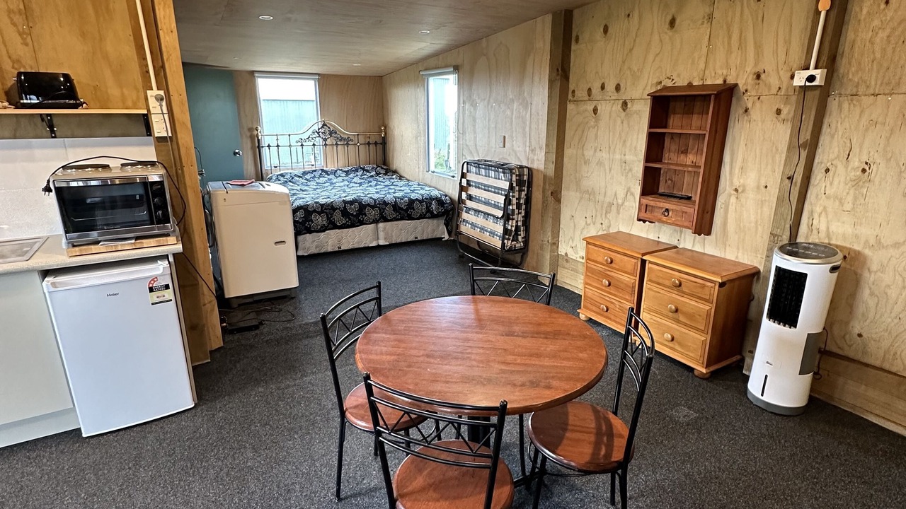 Photo of Others in Kaimiro