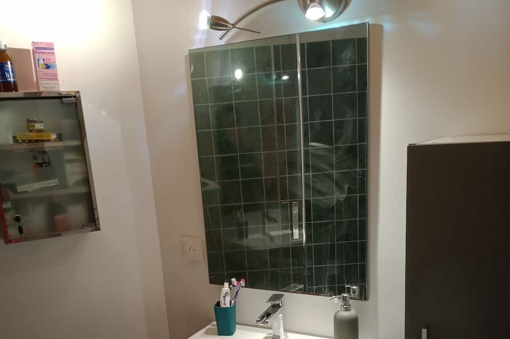 Photo of Bathroom in Brenac