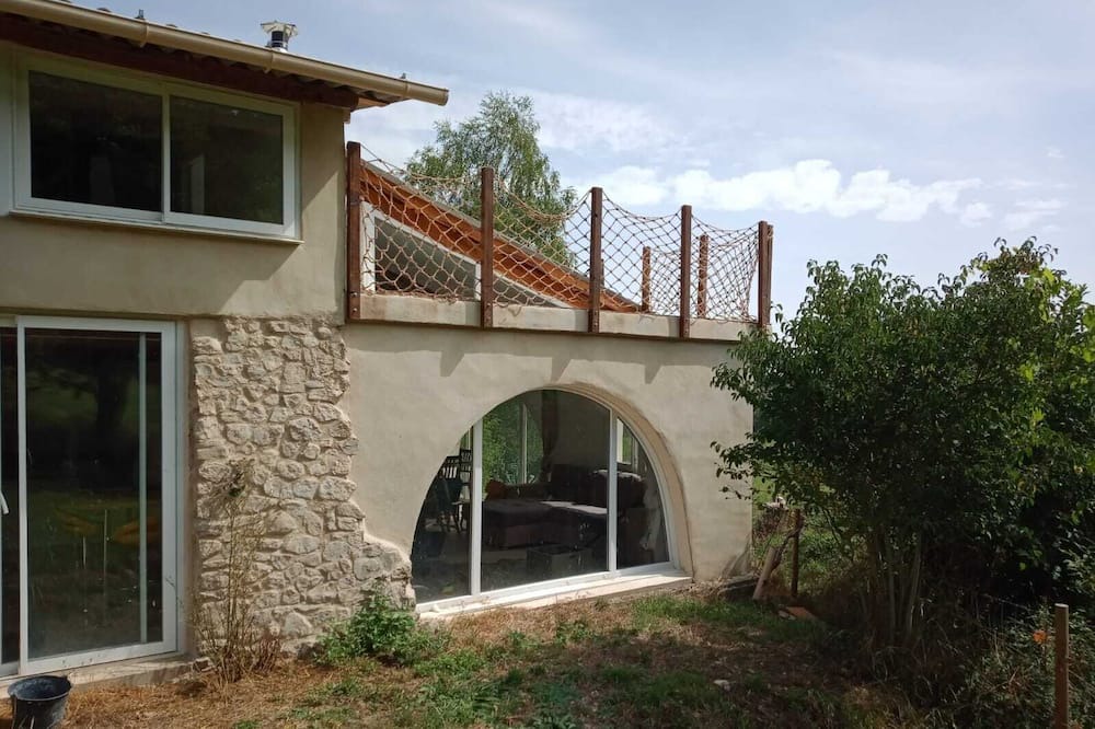 Photo of Outdoor in Brenac