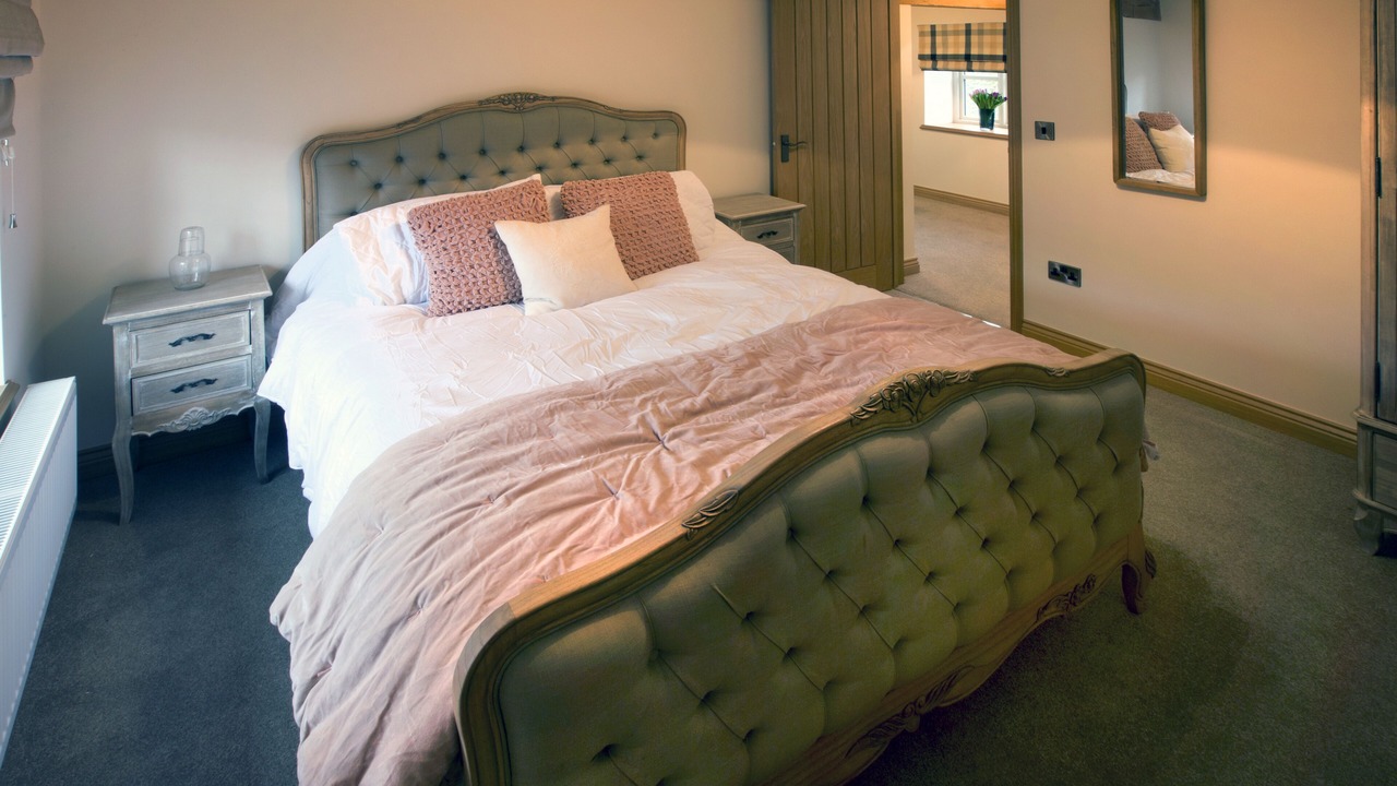 Photo of Others in Astbury