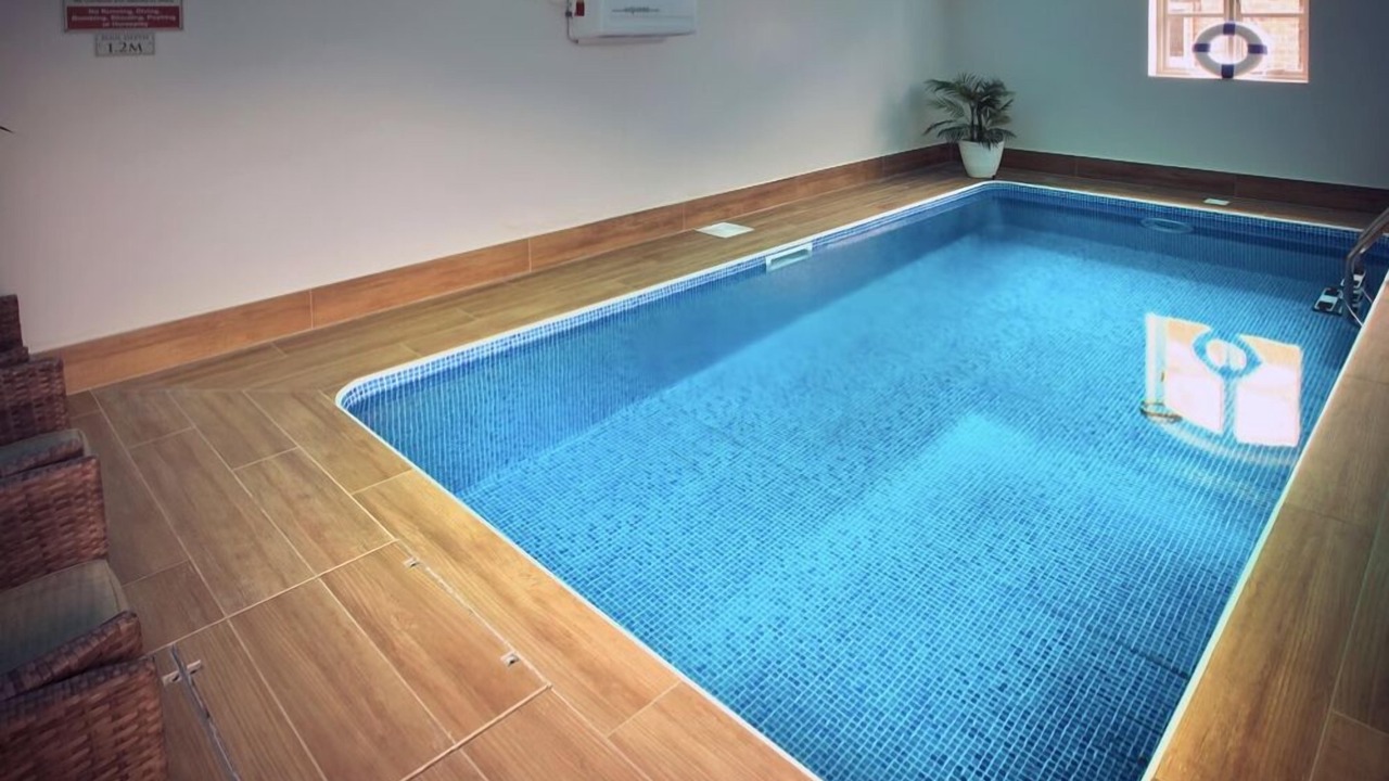 Photo of Others in Astbury