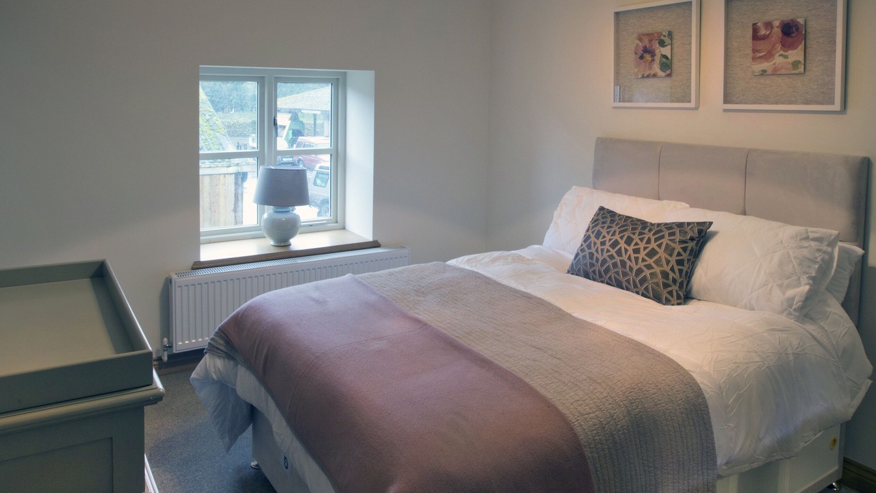 Photo of Others in Astbury