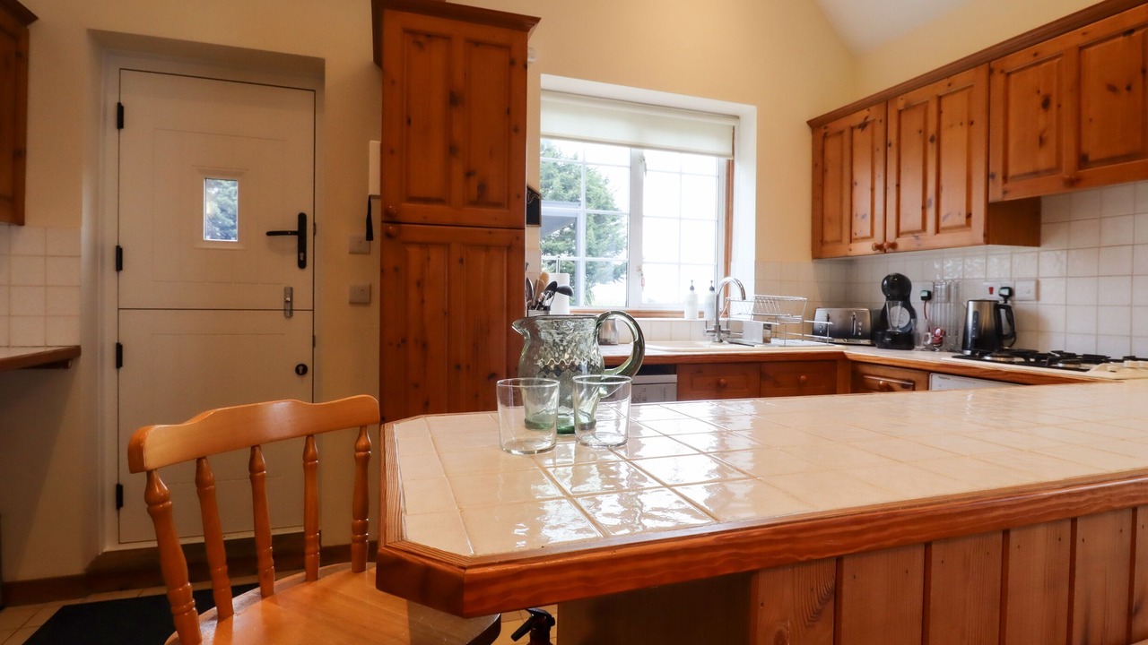 Photo of Others in Graveney