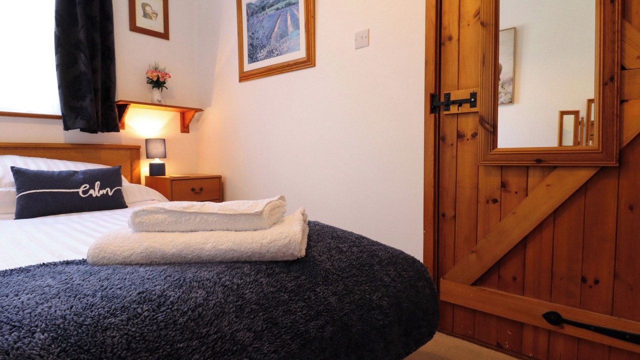 Photo of Others in Graveney